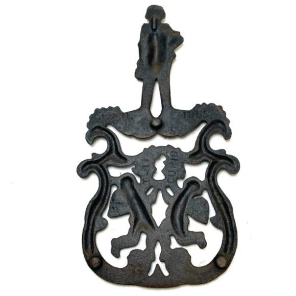 Vtg Cast Iron Trivet Wall Decor John Zimmerman Harner JZH Cupid Cherubs Black - Picture 4 of 7